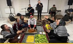 Süveybe Ana Kız Yurdu'nda Öğrencilere Moral Depolayan Sıra Gecesi Düzenlendi