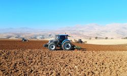 Gercüş Çiftçileri Tarlada: Yağışlarla Tavlanan Batman Toprağında Ekim Mesaisi Hızlandı