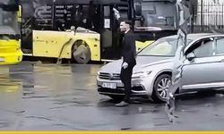 İstanbul Kağıthane'de Güpegündüz Silahlı Şov: Otobüs Durağında Havaya Ateş Açıp Arkadaşına Kaydettirdi