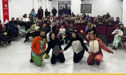 Batman Belediyesi'nden Özel Gereksinimli Bireylere Anlamlı Tiyatro Etkinliği