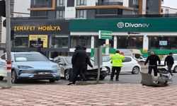 Batman Gültepe’de Trafik Kazası: Araçlarda Maddi Hasar Oluştu