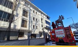 Buz Sarkıtları Batman İtfaiyesi Tarafından Tek Tek Temizleniyor