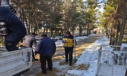 Mezarlıklarda Hizmetler Aksamasın Diye Önlemler Artırıldı