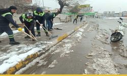 Kar Esaretine Batman Usulü Müdahale: Belediye Ekipleri Şehri Karış Karış Temizliyor