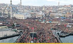 Galata Köprüsü'nde İnsanlık Seli: Yarım Milyon Yürek Filistin İçin Tek Ses!