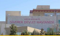 Siverek’te Poliklinik Önünde "Cuma" Gerginliği: Doktor Odası Boşalınca Tansiyon Yükseldi!