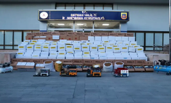 Batman’da Çamlıca Ve Seyitler Mahallesine Baskın: Kaçak Sigara Deposu Patlatıldı