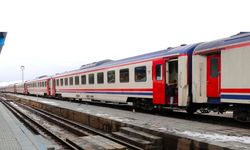 Diyarbakır'da Trenin Çarptığı Yaya Kurtarılamadı