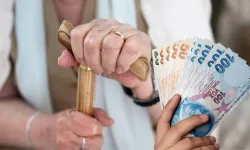 Emekli Bayram İkramiyesi 2026 Ne Kadar Olacak? İşte Masadaki 4 Farklı Zam Senaryosu ve Tahmini Ödeme Tarihleri