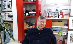 Kozluk’ta Firari İnekler Beyaz Eşya Mağazasına Girdi: O Anlar Kamerada