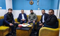 AK Parti Heyetinden Taksici Esnafına Sahur Sürprizi