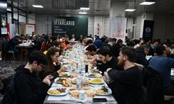 Batman'da 400 Üniversiteli İftarda Buluştu