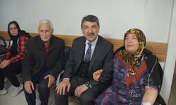 Nasıroğlu’ndan Bayramda Anlamlı Ziyaret: Hastalarla Tek Tek İlgilendi
