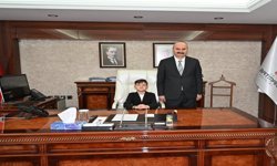 Batman 23 Nisan Coşkusuyla Yankılandı: Atatürk Parkı’nda Görkemli Kutlama