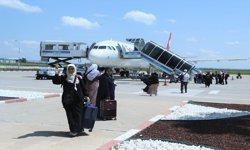 Mardin'de İlk Hac Kafilesi Gözyaşları ve Dualarla Uğurlandı