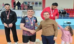 Sason’da Raketler Yarıştı: Masa Tenisi Turnuvası Heyecanı