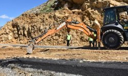 Mereto Dağı Yolunda Heyelan ve Kar Hasarları Onarılıyor