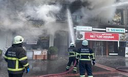 Batman'da Pastanede Korkutan Yangın
