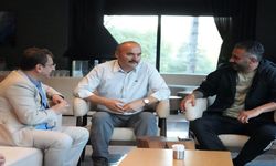 Vali Ekrem Canalp'ten Batman Petrolspor'a Bolu Kampında Moral Ziyareti