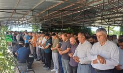 Batman, Asri Mezarlık Saldırısında Hayatını Kaybedenleri Uğurladı