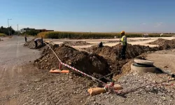 Nasıroğlu Bulvarı'na 2 Bin 500 Metrelik Yeni Su Hattı