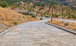 Sason Köylerine 44 Bin 300 Metrekare Parke Taşı