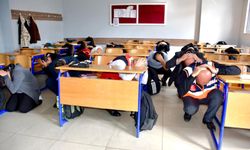 Batman'daki Okullarda Eş Zamanlı Afet Tatbikatı