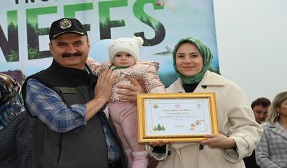 Elazığ, Batman ve Mardin'de fidanlar toprakla buluşturuldu