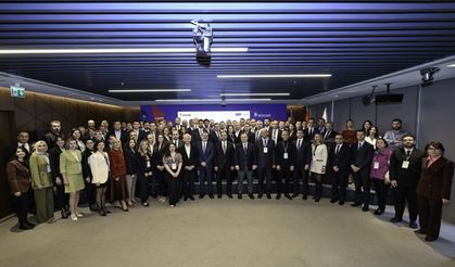 SOCAR Energy School üçüncü dönem mezunlarını verdi