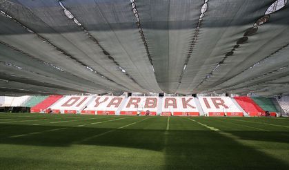 Diyarbakır ve Elazığ'da statlardaki çimler kavurucu sıcaktan perdeleme ve fan sistemiyle korunuyor