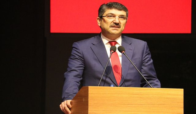 Milletvekili Nasıroğlu'ndan Gazetecilere Kutlama