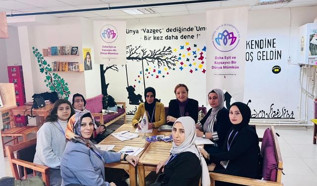 Siirt'te kadın muhtar adaylarına yönelik "Kapasite Güçlendirme Eğitimi" düzenlendi