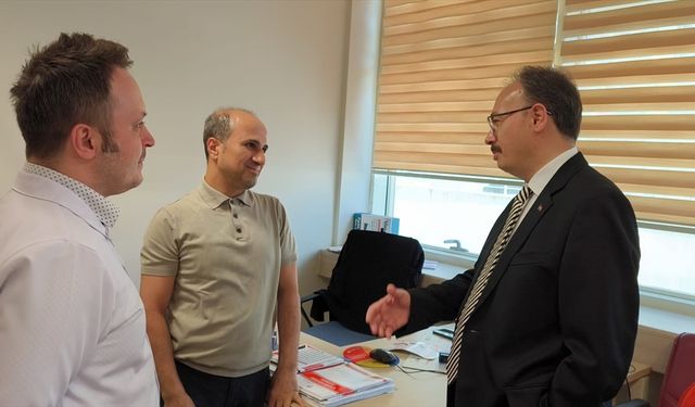 Vali Kızılkaya Siirt Eğitim ve Araştırma Hastanesi'ni ziyaret etti