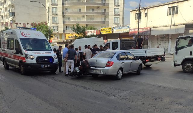 Cizre'de otomobille çarpışan motosikletin sürücüsü yaralandı