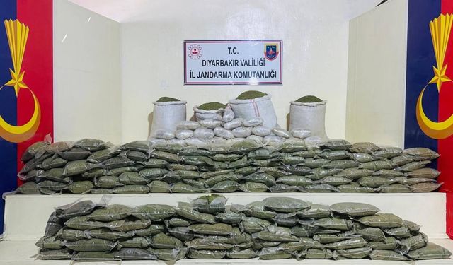 Diyarbakır'da 285 kilogram toz esrar ele geçirildi