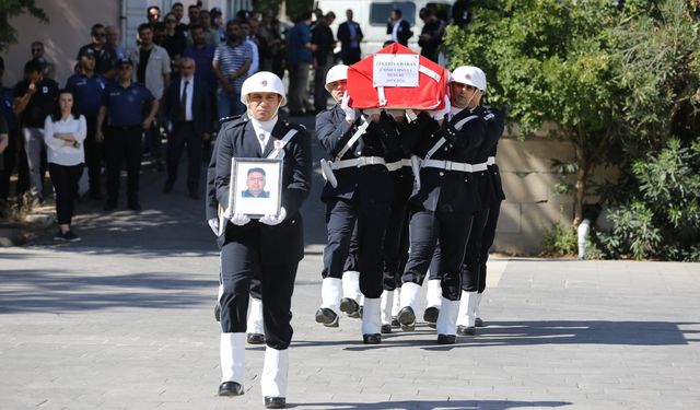 GÜNCELLEME - Kalp krizinden ölen Şanlıurfa Emniyet Müdür Yardımcısı Baran için tören düzenlendi