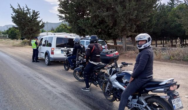 İslahiye'de motosiklet ve araç denetimi yapıldı