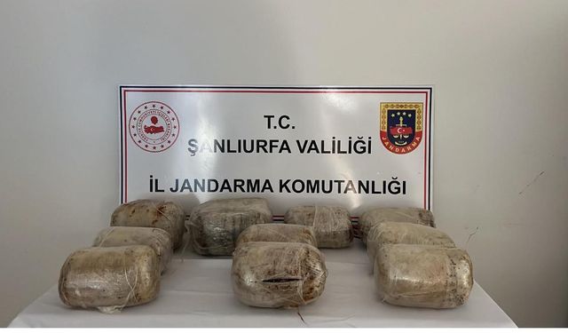 Şanlıurfa'da yolcu otobüsünde 69 kilogram esrar ele geçirildi