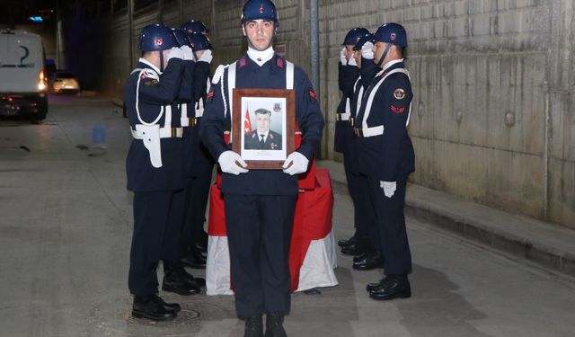 Siirt'te vefat eden uzman çavuş için tören düzenlendi