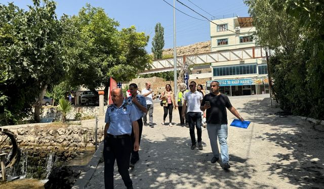 Turizm Denetim Komisyonu Midyat Beyazsu Mesire Alanı'ndaki işletmeleri denetledi