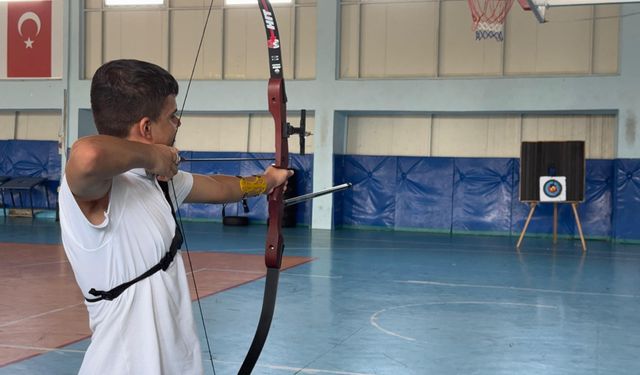 Batmanlı Çocuklar Mete Gazoz'u Örnek Alarak Çalışıyor