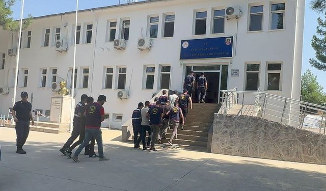 Diyarbakır'da büyükbaş hayvan çaldıkları gerekçesiyle 4 şüpheli yakalandı