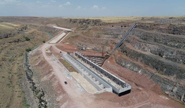 Diyarbakır'da "Kralkızı-Dicle P3 Pompaj Sulaması Projesi" devam ediyor