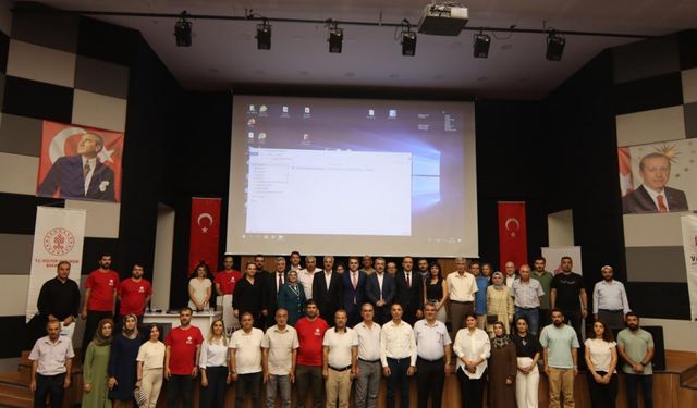 Diyarbakır'da "Vakıflar Eğitim Programı" düzenlendi