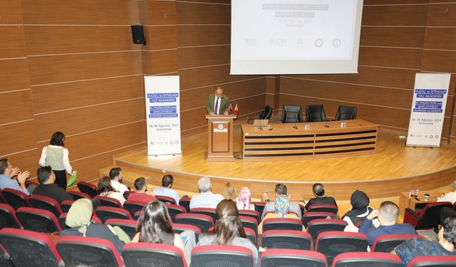 GAÜN’de “Göç ve İstihdam” akademisi başladı