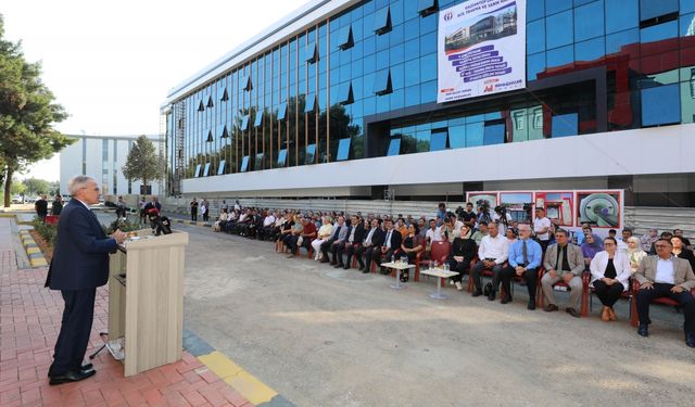 Gaziantep Üniversitesi 100. Yıl Onkoloji Hastanesi ve Radyoterapi Merkezi açıldı