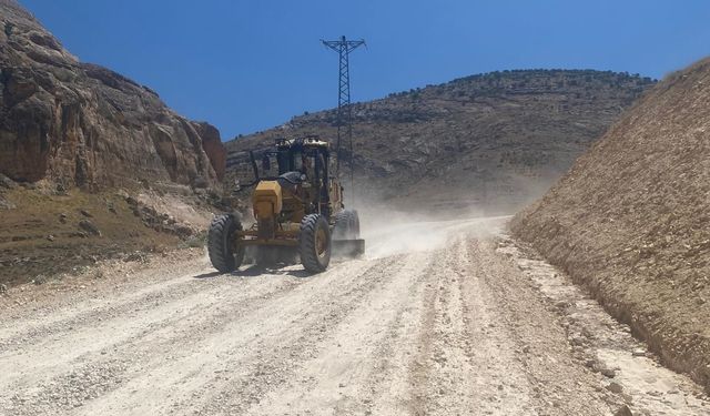 Hasankeyf Kalesi Yolunda Tesviye Çalışması