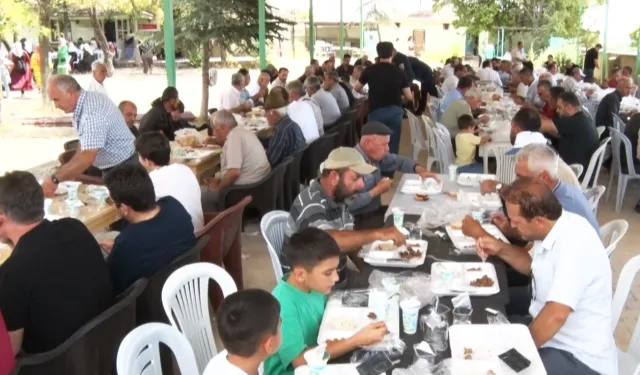 Haydar Baş Eskişehir'de mevlit ve yemekle anıldı