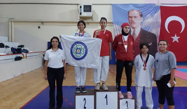 Muğlalı sporculardan Taekwondo Şampiyonaları’nda büyük başarı