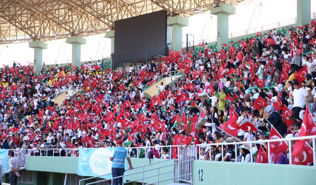 Şanlıurfa'da TÜGVA'nın yaz okulu kapanış programı yapıldı